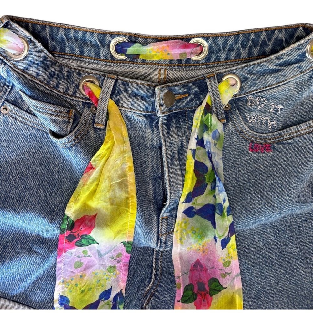 Sample One Of A Kind Embroidered Denim Shorts Grommet Scarf Belt 14” Waist New